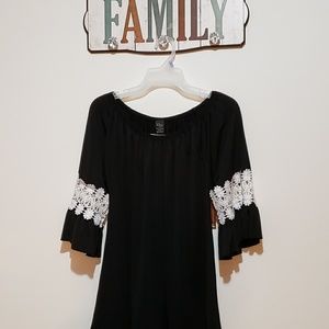 Ruffle sleeve tunic